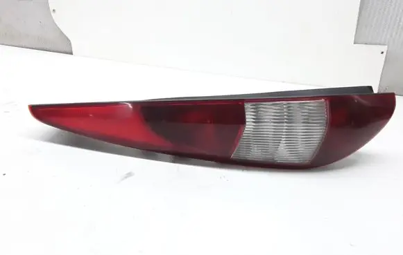Ford Mondeo Mk III Rear/tail lights 1S7H3405C