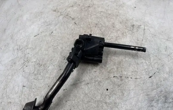Audi A4 S4 B5 8D Oil pump 026115153A