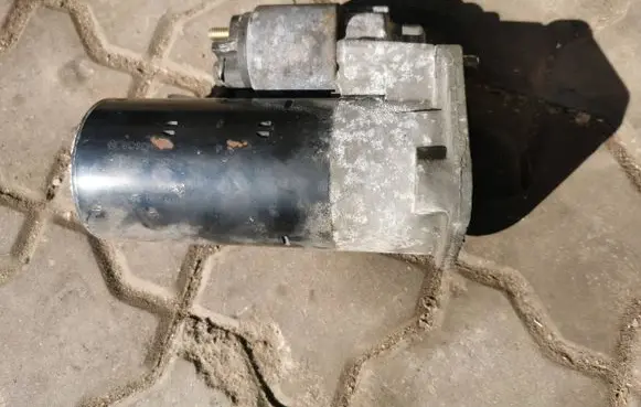 Volvo S60 Starter motor 0001109252