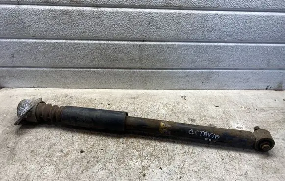 Skoda Octavia Mk1 (1U) Rear shock absorber/damper