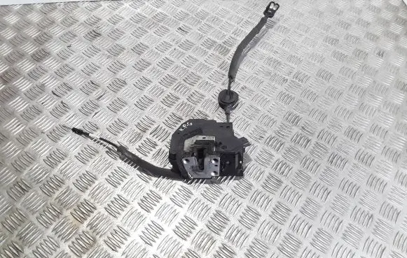 Renault Twingo III Rear door lock 4071721401