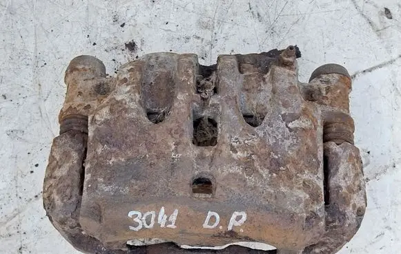 Iveco Daily 4th gen Front brake caliper 504139834 504120471