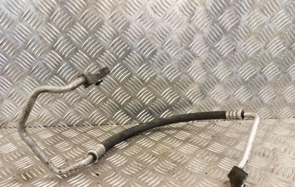 Toyota Corolla Verso E121 Air conditioning (A/C) pipe/hose