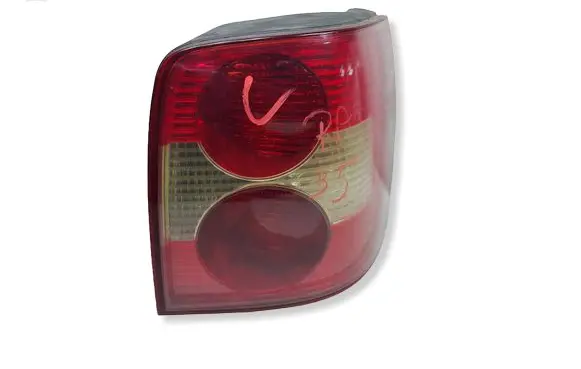 Volkswagen PASSAT B5.5 Rear/tail lights 147842KASACJA 147842