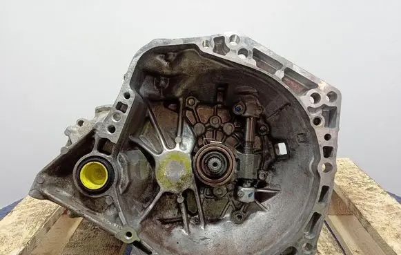 Toyota Yaris Manual 6 speed gearbox 20TT01