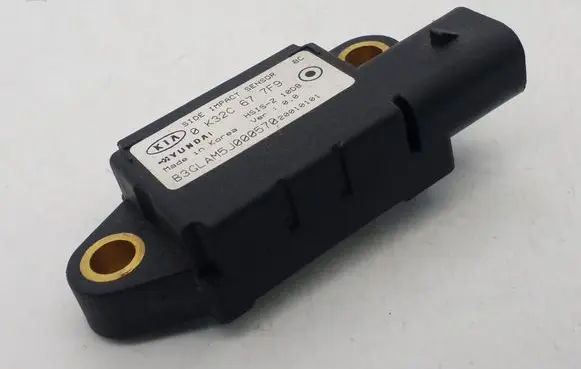 KIA Rio Airbag deployment crash/impact sensor 0K32C677F9