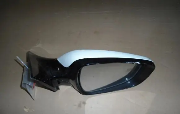 Hyundai Veloster Front door electric wing mirror