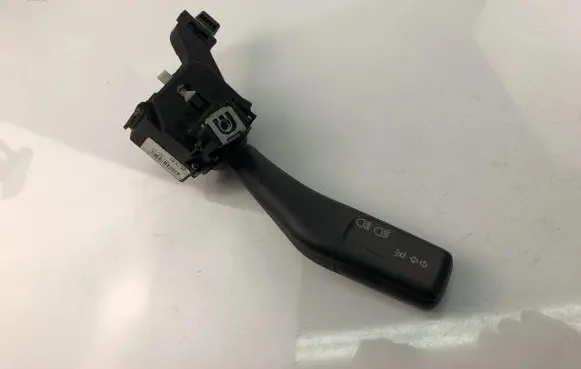 Seat Altea XL Indicator stalk 1K0953513