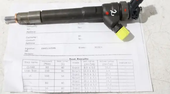 Renault Trafic III (X82) Fuel injector 0445110546