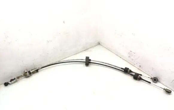 Gear shift cable linkage