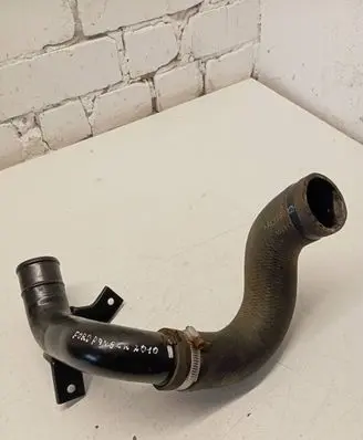 Ford Ranger Engine coolant pipe/hose