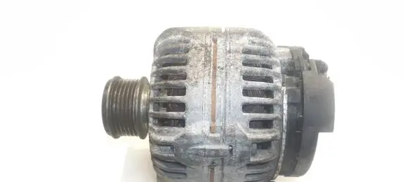 Volkswagen PASSAT B6 Generator/alternator F00MA45300