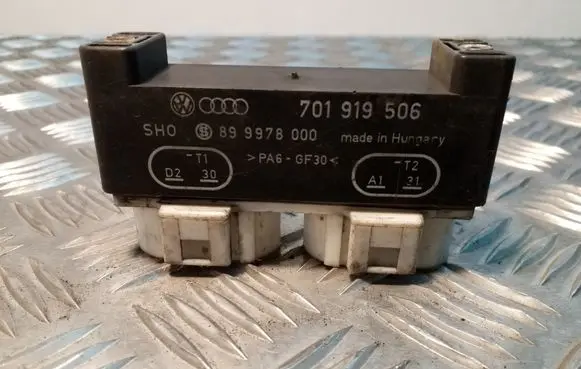 Volkswagen Sharan Coolant fan relay 701919506