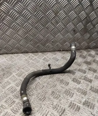 Volvo XC40 Engine coolant pipe/hose