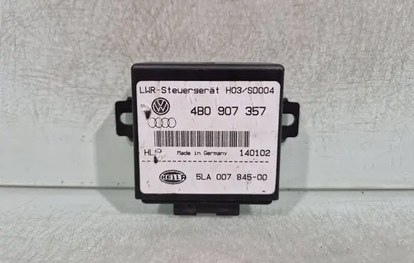 Volkswagen Touran I Light module LCM 4B0907357 5LA00784500