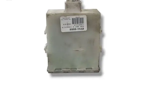 Toyota Avensis T250 Door central lock control unit/module 89741-05050