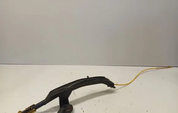 Opel Vivaro Oil level dip stick 8200457623