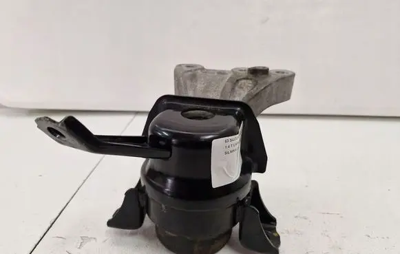 Suzuki Vitara (LY) Engine mount vacuum valve 