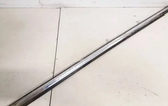 Rover 620 Front door glass trim molding 