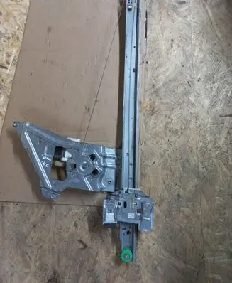 Volkswagen Crafter Front door window regulator with motor A9067200146RH ZGS013 Q008