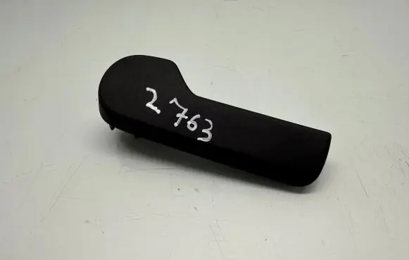 Volkswagen Golf Plus Engine bonnet (hood) release handle 1J1823533C