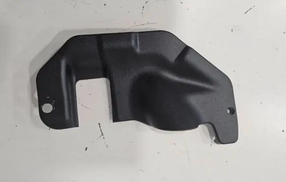Dashboard lower bottom trim panel