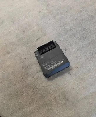 Opel Vectra C Comfort/convenience module 13193588 359171 SC718810500