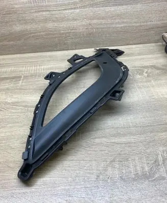 Hyundai i30 Front fog light trim/grill 86563A6000