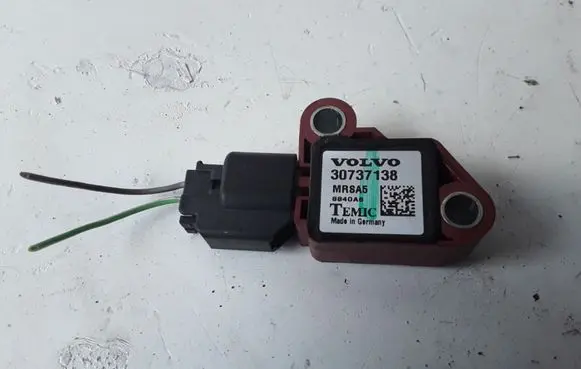 Volvo V70 Airbag deployment crash/impact sensor 30737138