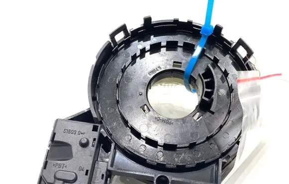 Skoda Octavia Mk2 (1Z) Airbag squib ring wiring 1K0959653C