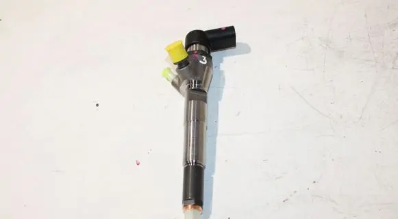 Nissan Qashqai Fuel injector H8200704191 166008052R