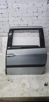 Peugeot 807 Rear door
