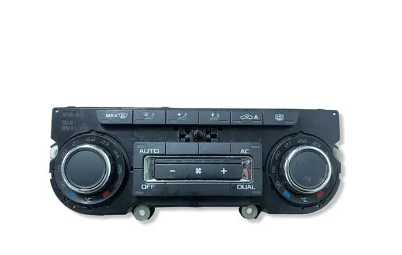 Skoda Octavia Mk2 (1Z) Air conditioning/heating control unit 5HB00974944 3T0907044AR