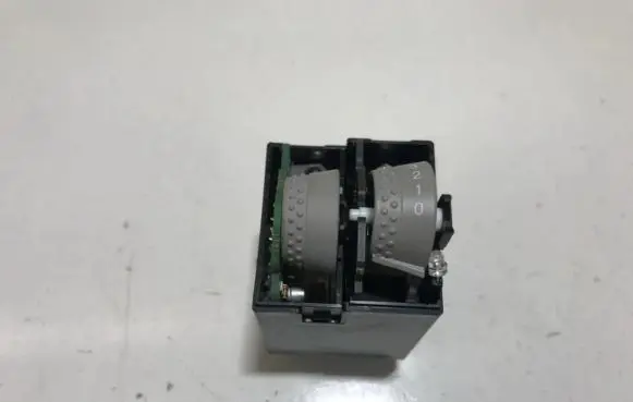 KIA Ceed Headlight level height control switch 933001h620ed 93300-1h620ed