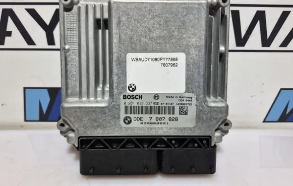 BMW 3 E90 E91 Engine control unit/module ECU