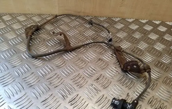 Toyota RAV 4 (XA20) ABS brake wheel speed sensor 8954342040