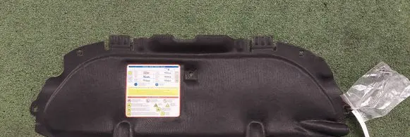 Fiat 500L Engine bonnet/hood sound/heat insulation 