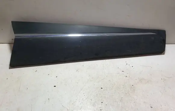 Renault Captur Front door trim (molding) 801867830R