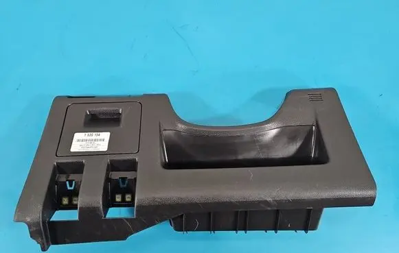 Isuzu D-Max Glove box IMPRK1535154