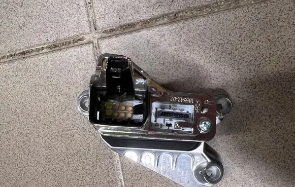 BMW 5 F10 F11 LED ballast control module 63117352554