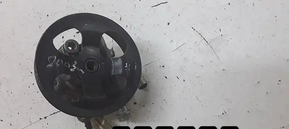 Toyota Camry Power steering pump 2400petrol
