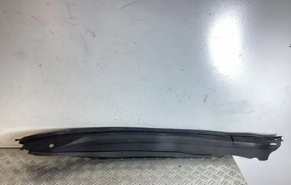 Lexus GS 250 350 300H 450H Fender end trim 5380530190 5382530150