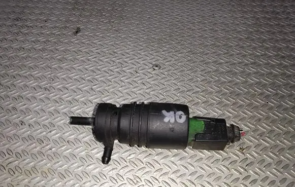 Mercedes-Benz S W220 Windscreen/windshield washer pump