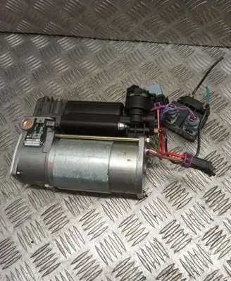 Audi A6 S6 C5 4B Air suspension compressor/pump 4154031020