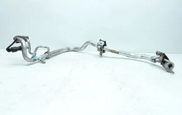 Ford Grand C-MAX Air conditioning (A/C) pipe/hose