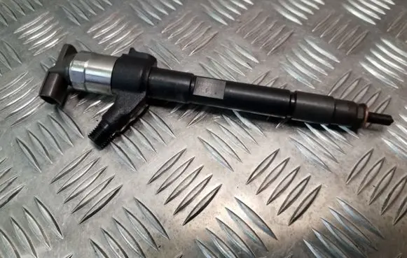 Mitsubishi ASX Fuel injector 1465A323