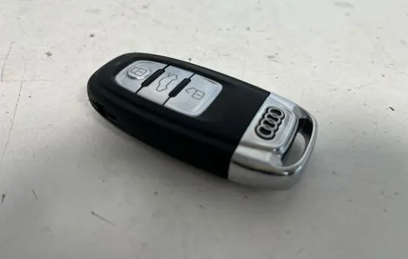 Audi A5 Sportback 8TA Ignition key/card 8K0959754H
