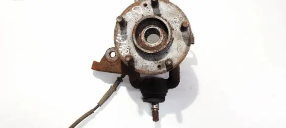 Hyundai i30 Front wheel hub
