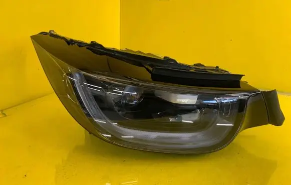 BMW i3 Headlight/headlamp 8738736-02