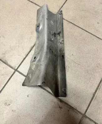BMW 5 F10 F11 Heat shield in engine bay 7185204 24640010